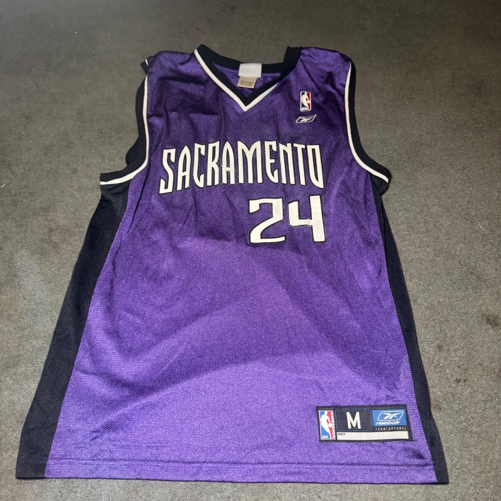 Reebok Sacramento Kings Bobby Jackson 24 NBA Jersey Purple Mens Medium Vintage
